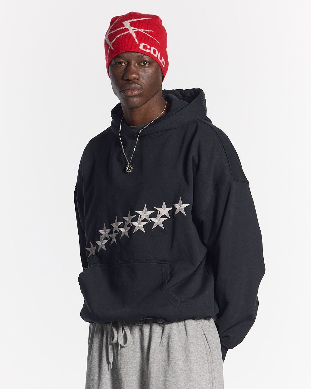 HOODIE ESTRELLAS NEGRO