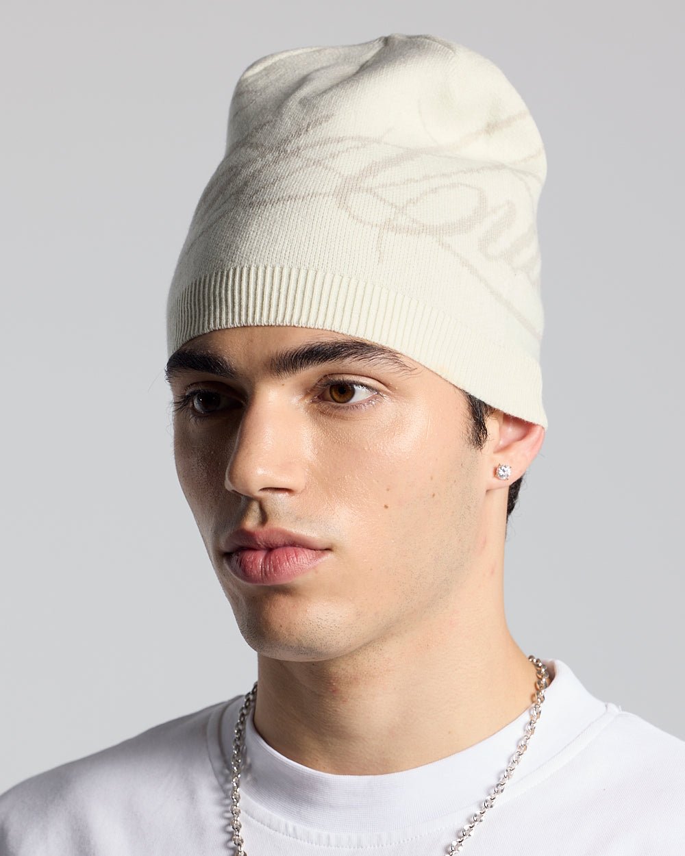 GORRO SCRIPT GRIS