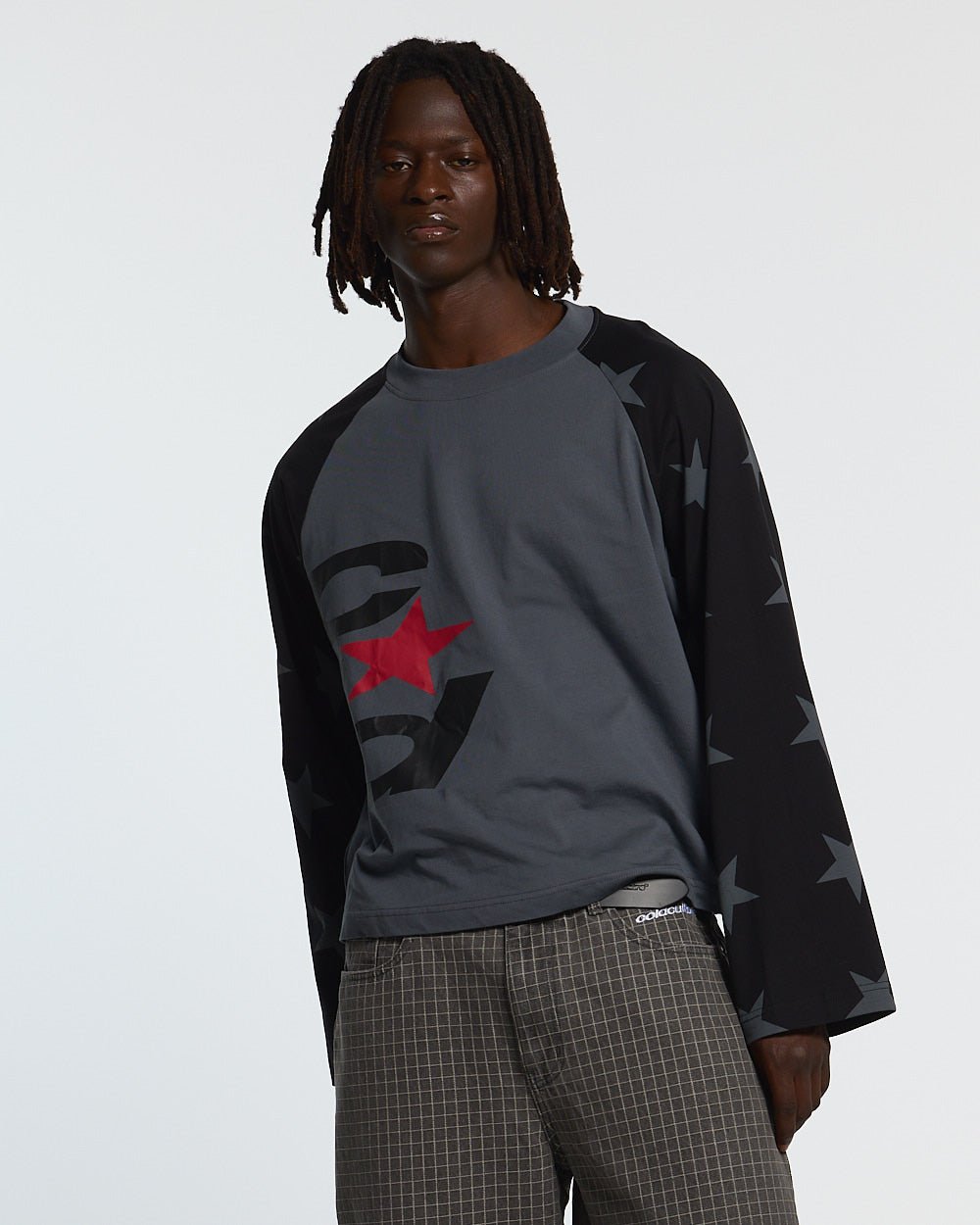 CAMISETA LARGA CONSTELLATION GRIS