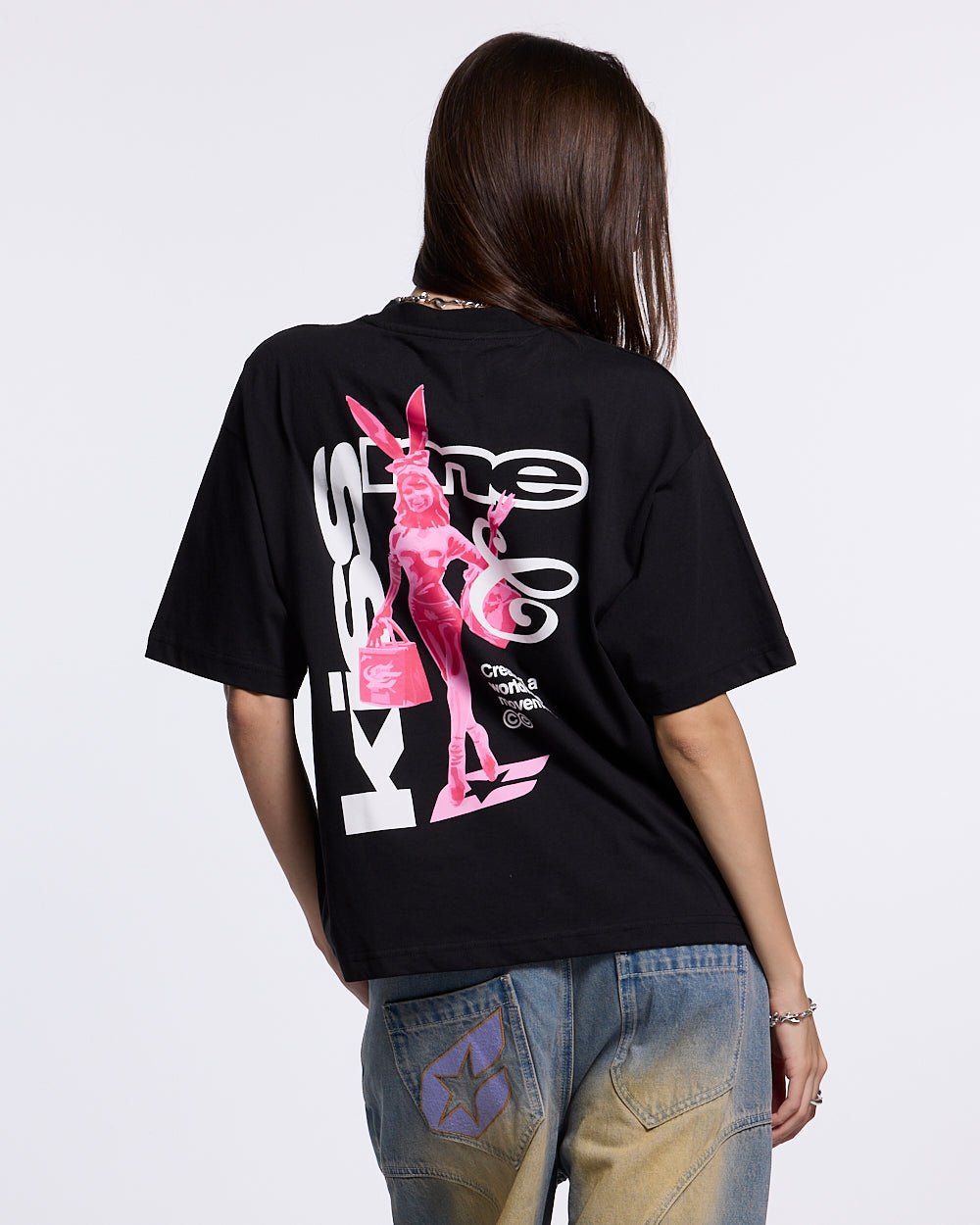 CAMISETA KISS THE BUNNY NEGRO