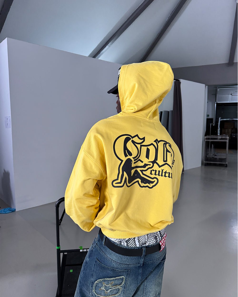 BANG BANG HOODIE AMARILLO