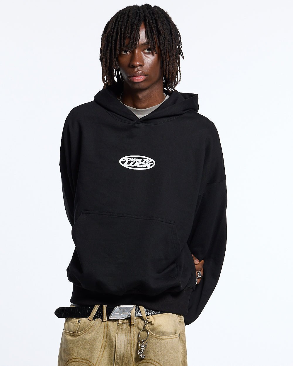 HOODIE DOWN TO LUCK NEGRO Y BLANCO