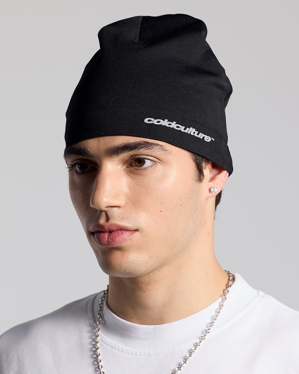 GORRO FLASH NEGRO