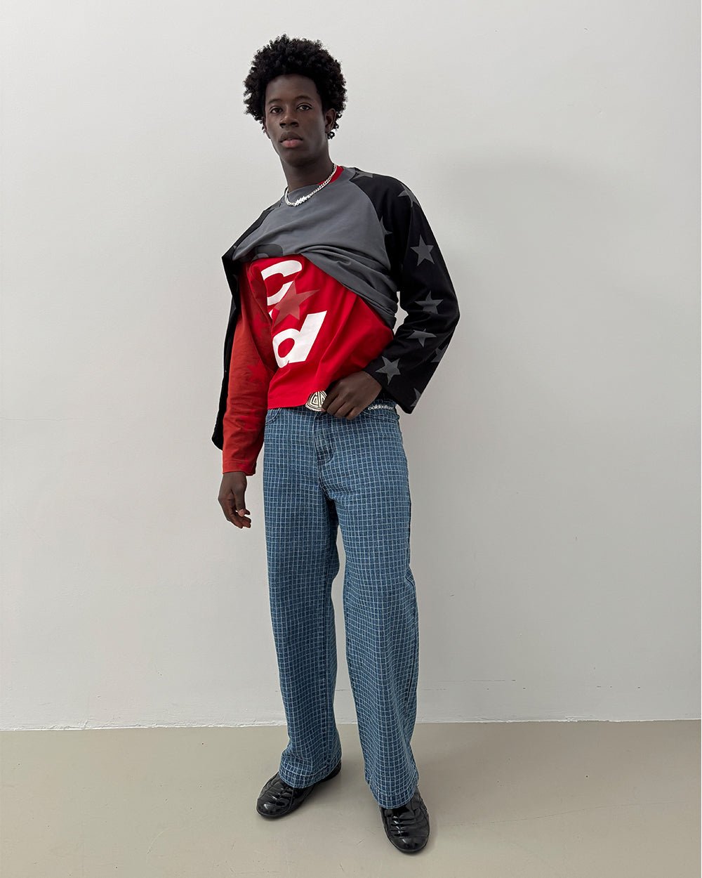 CAMISA LARGA CONSTELLATION ROJA Y BURGUNDY