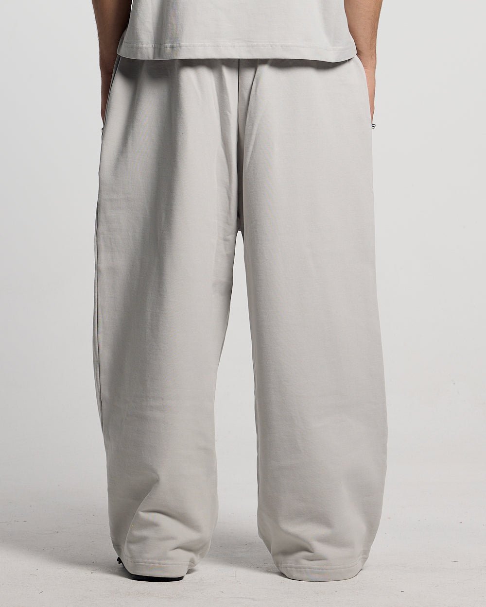 PANTALONES DE PONCHO WILD CAMO GRIS CLARO