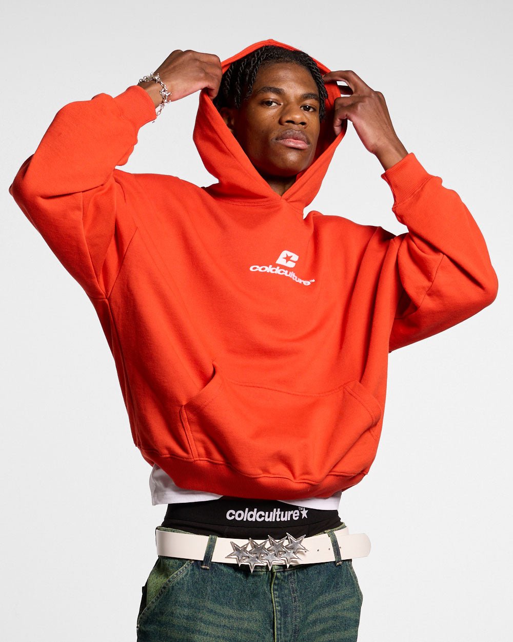 SUDADERA CURVADA ROJO VIVIDO