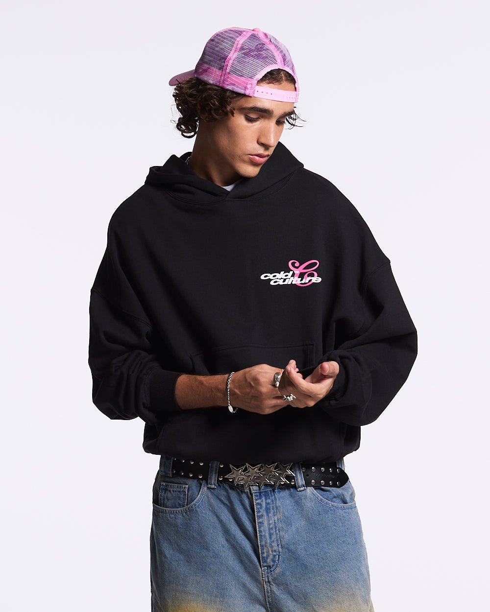 KISS THE BUNNY HOODIE NEGRO
