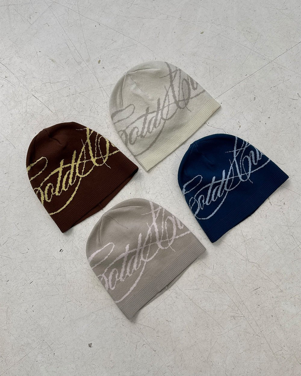 GORRO SCRIPT BEANIE MARRÓN