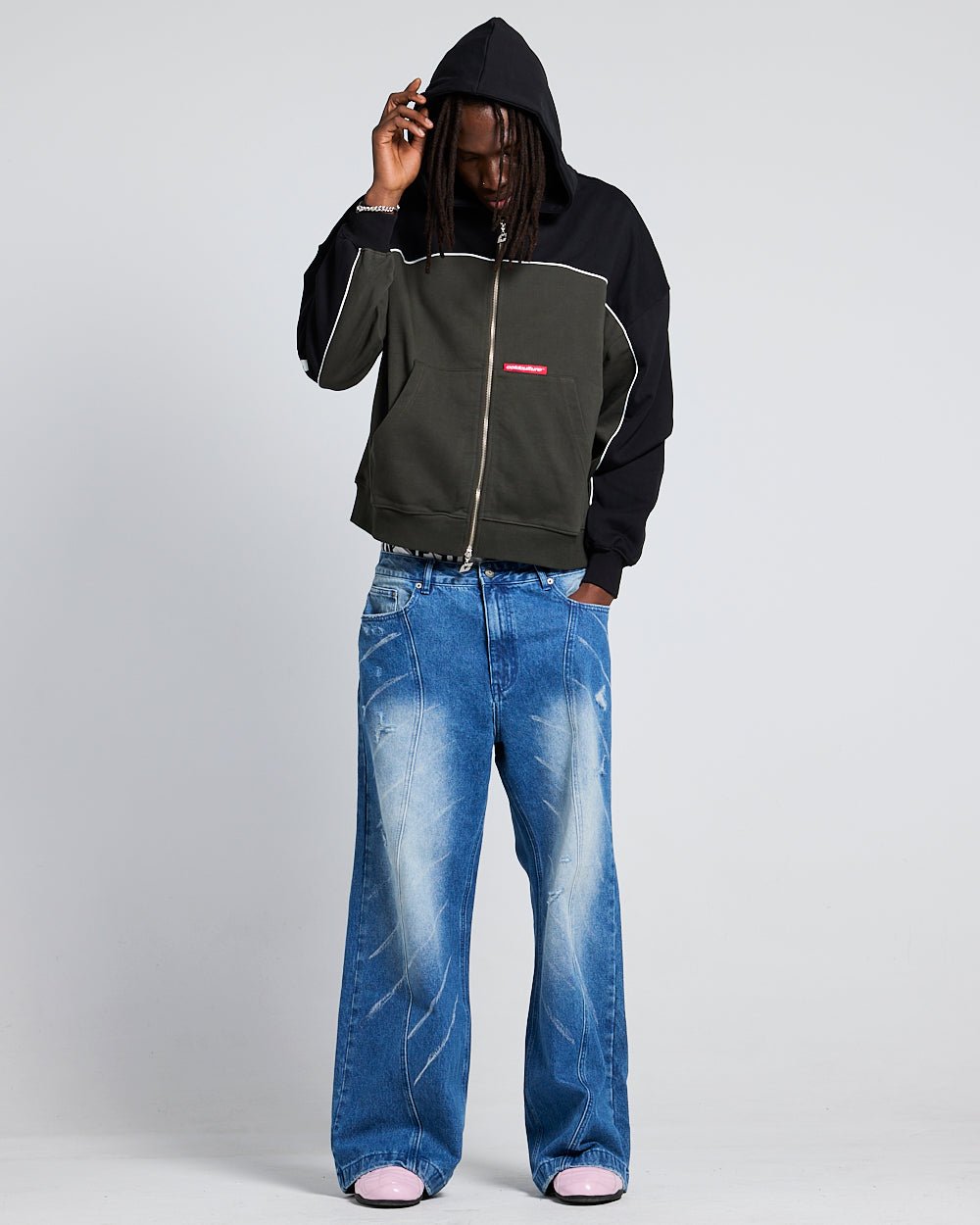 SUDADERA CON CUELLO ZIP FLESH NEGRO Y GRIS