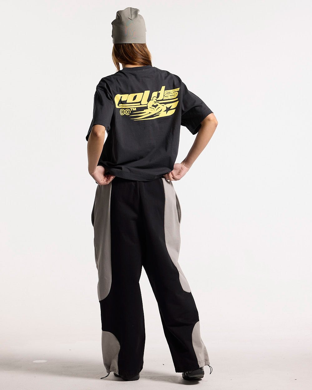 CAMISETA JET SKI GRIS OSCURO