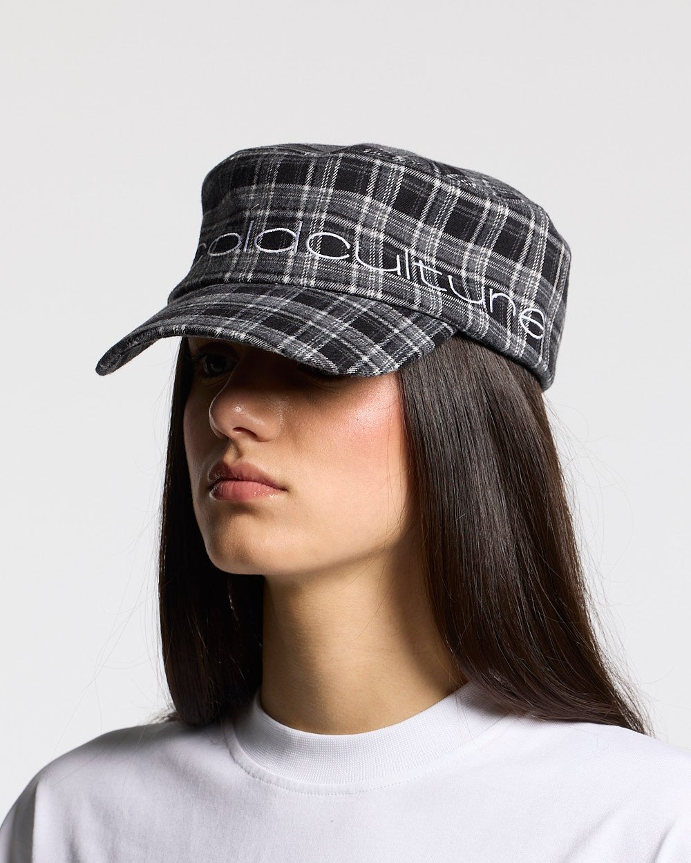 GORRA MAJESTIC NEGRO