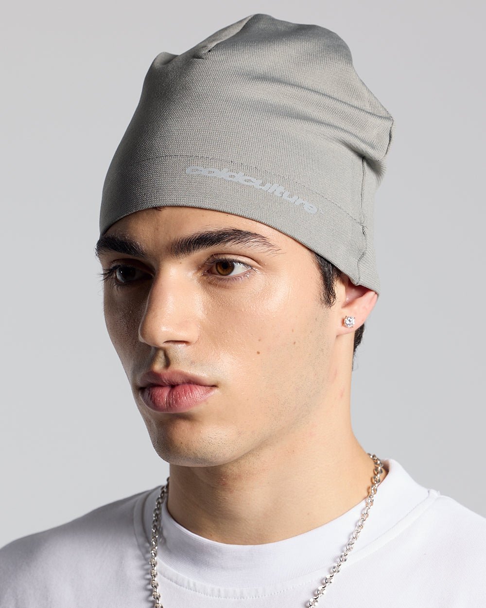 GORRO FLASH GRIS