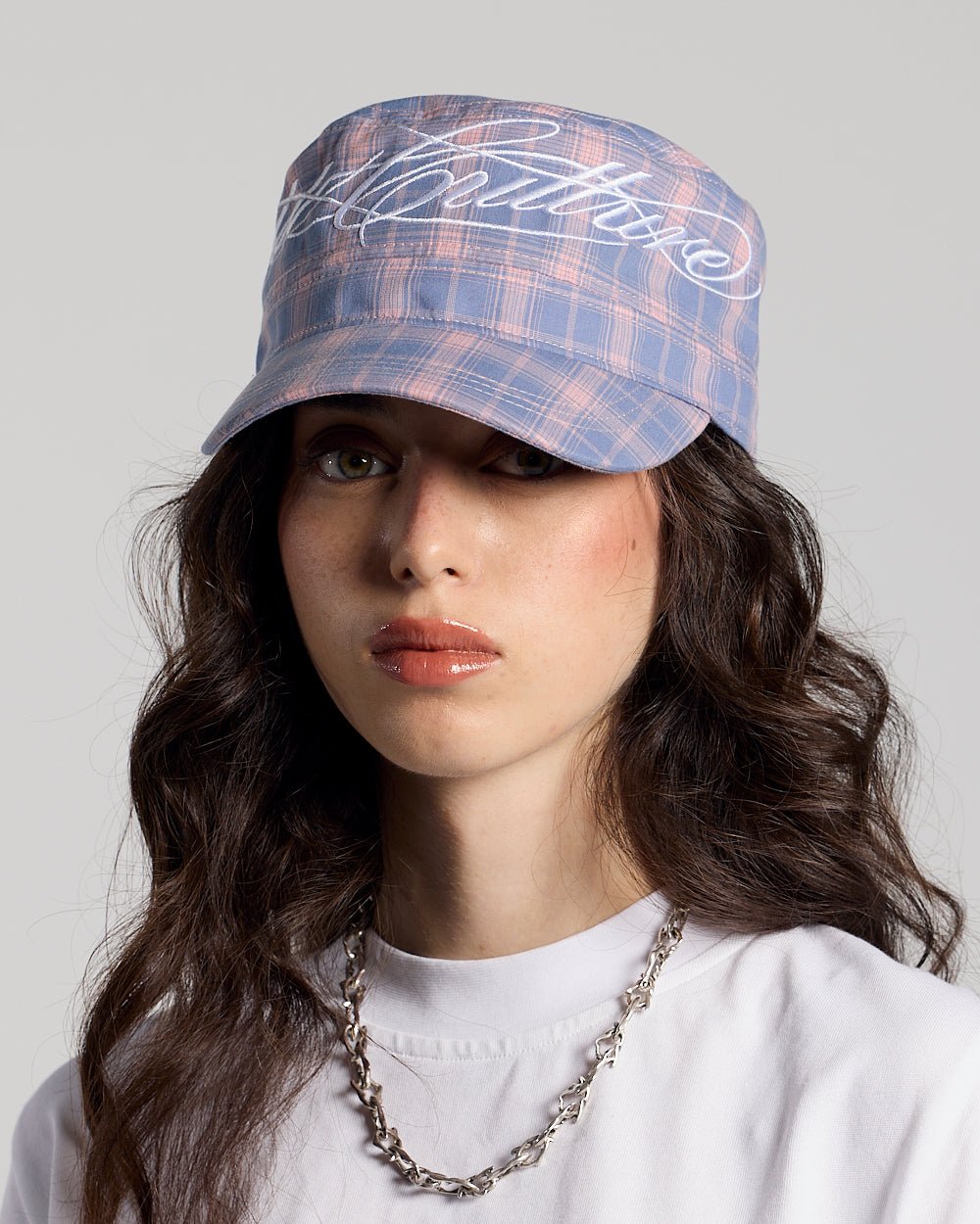 GORRO DE TELA AZUL