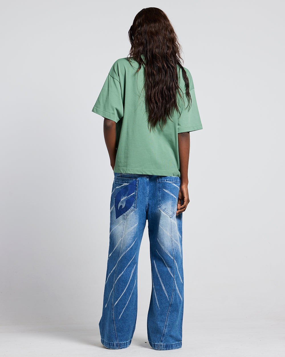 ADVENTURES TEE VERDE Y AMARILLO