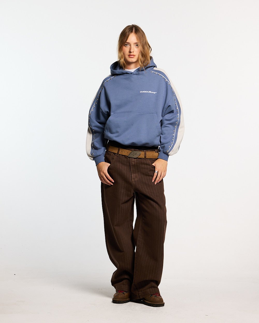 HOODIE SCRIPT STUDS AZUL