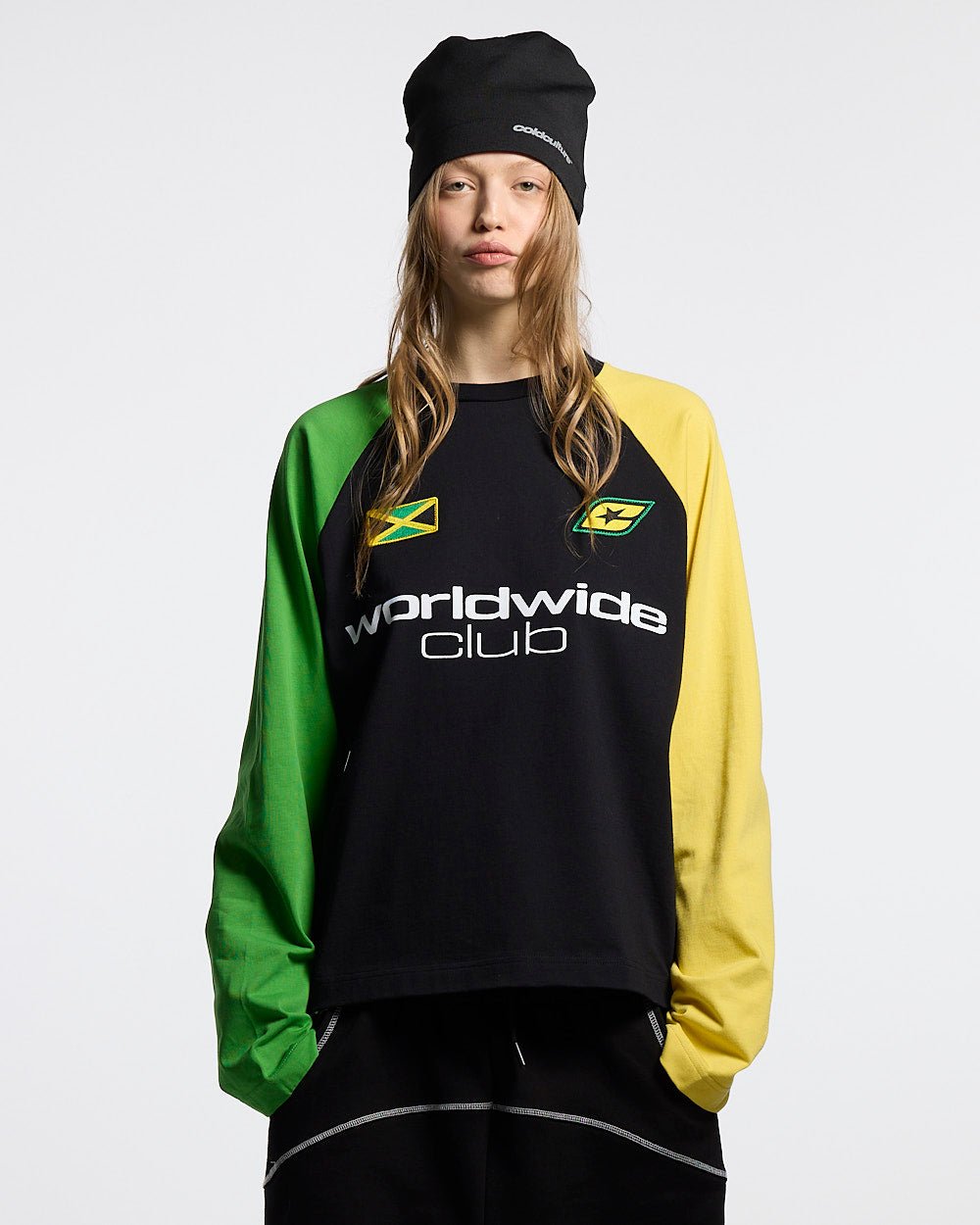 CAMISETA LARGA NEGRO BOB