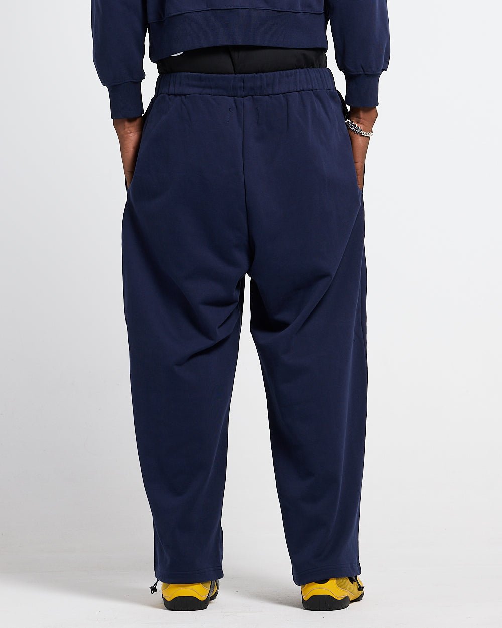 PANTALONES VARSITY AZUL OSCURO