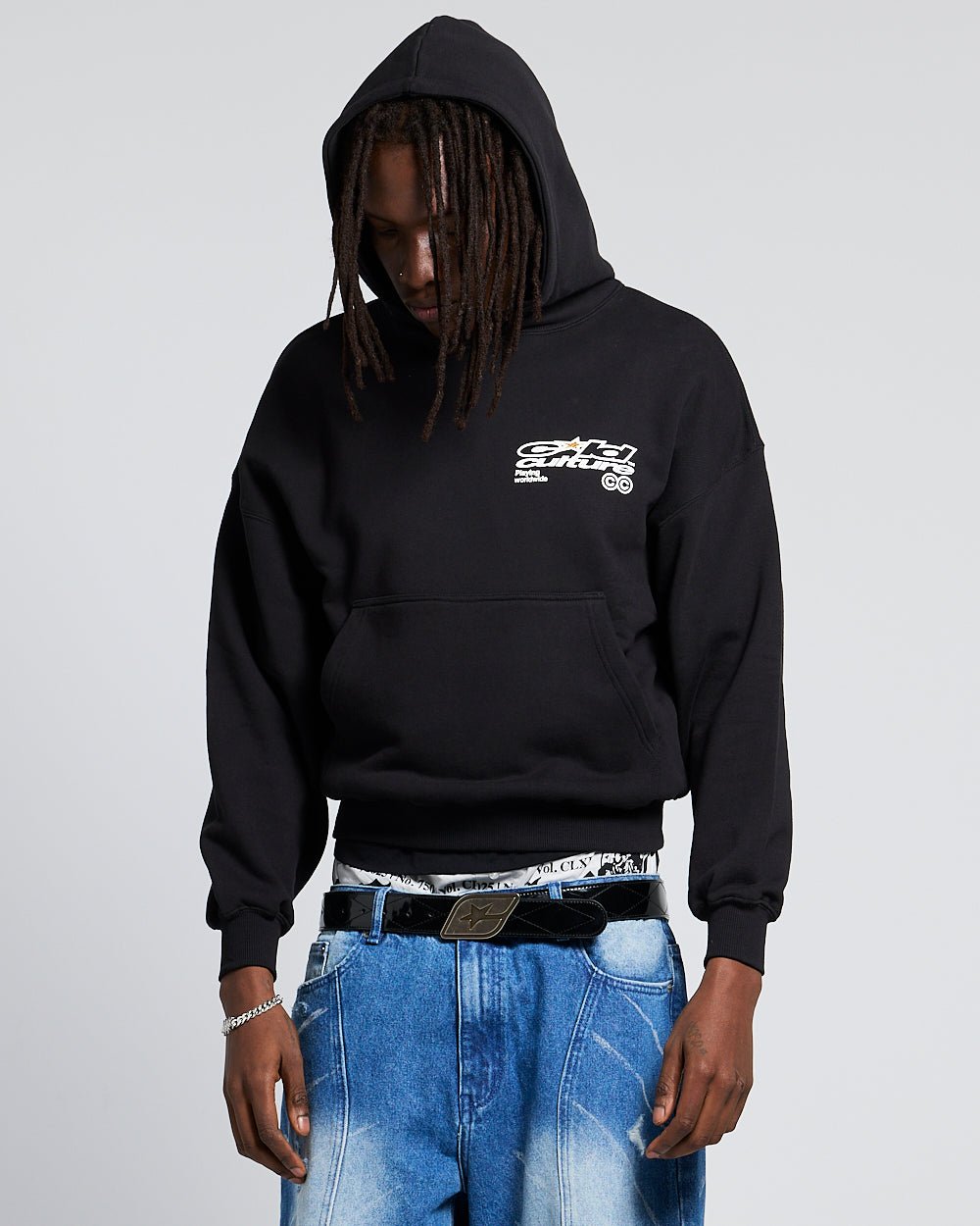 SUDADERA PLAYING WORLDWIDE NEGRO