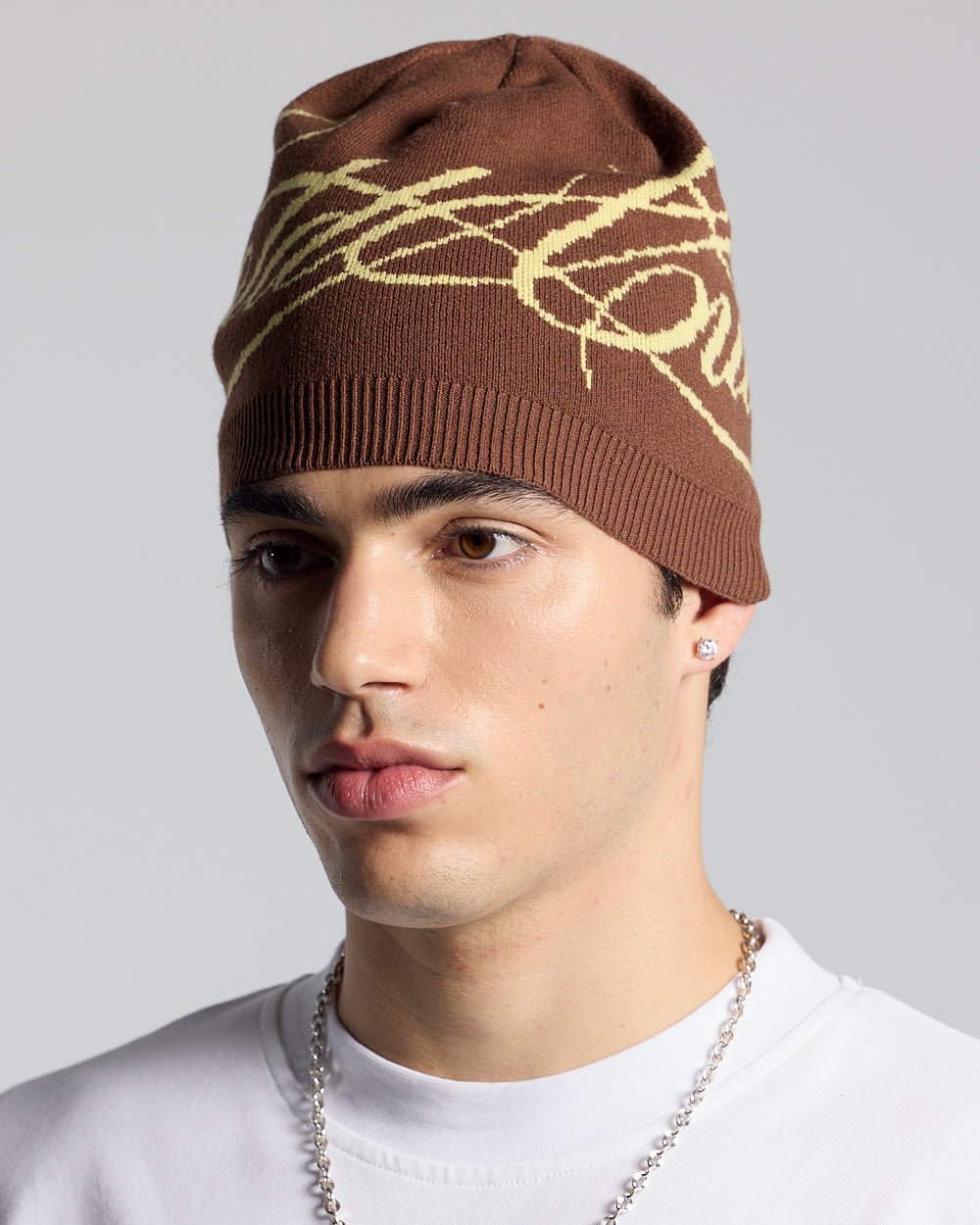GORRO SCRIPT BEANIE MARRÓN
